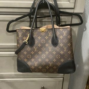 Louis Vuitton purse